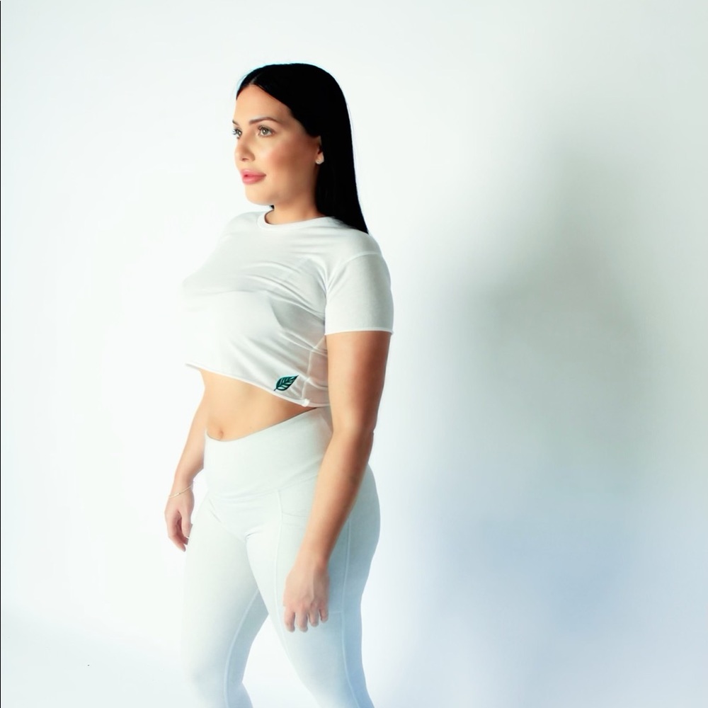 Codedleaf Womens CropTop🍃🍃🍃 - Picture 3 of 3